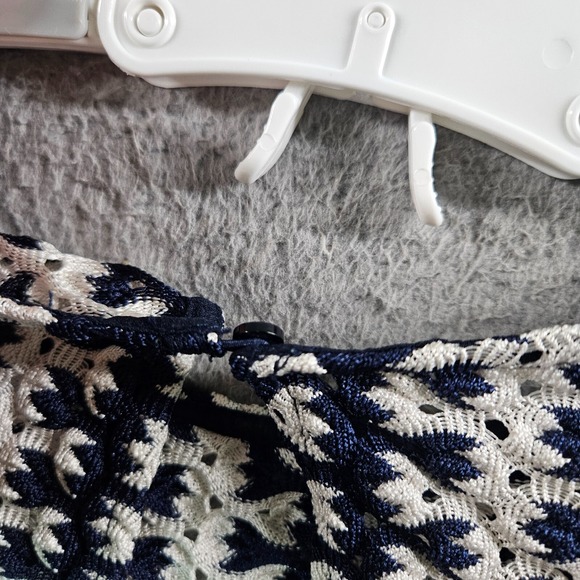 Zara Top Women‎ Medium Cut Out Back Knit Long Sleeve Black White - Picture 7 of 11